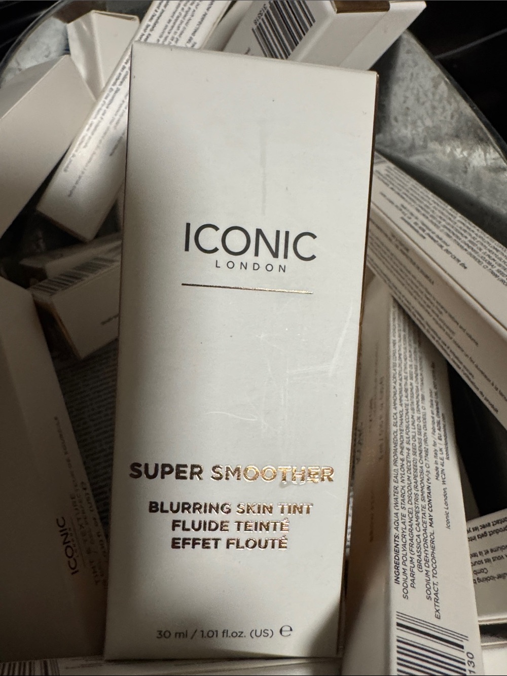 ICONIC London Super Smoother Blurring Skin Tint - Warm fair